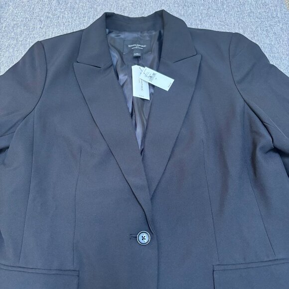 Banana Republic Sculpted Suit Blazer, Size 12 - Picture 4 of 9